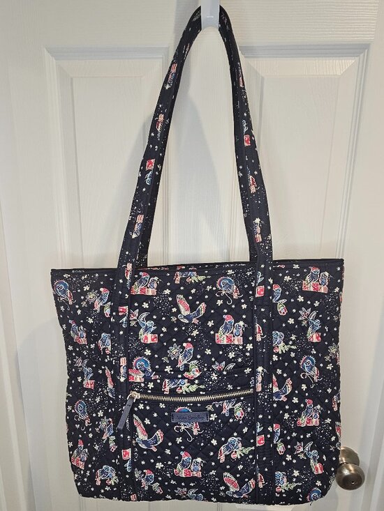 Vera Bradley Handbags - NWOT Vera Bradley Vera Tote Bag Holiday Owls Shoulder Purse School Teacher
